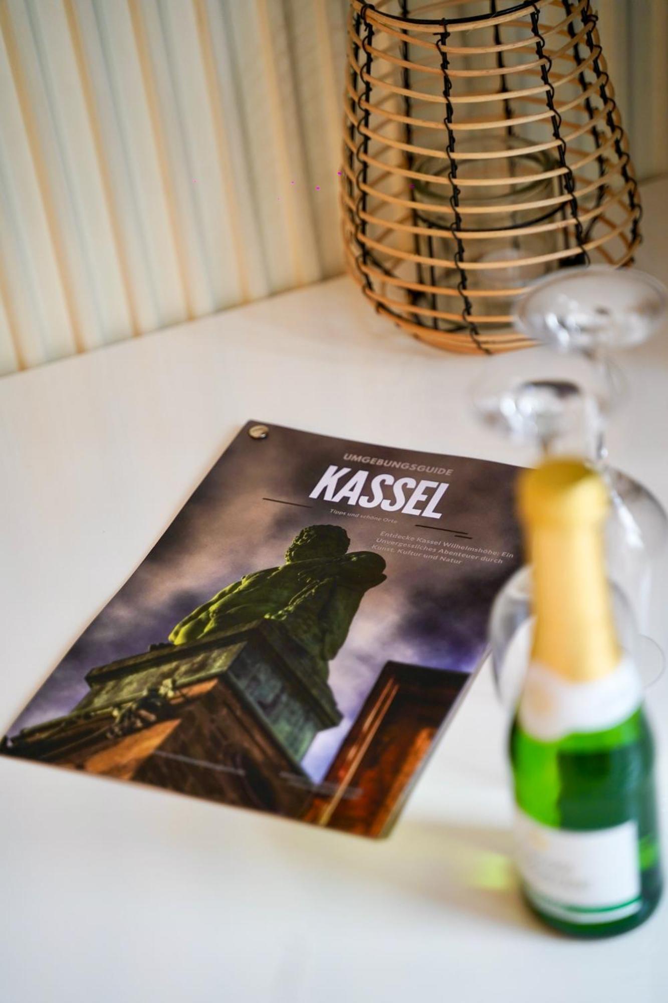 Apartment Mit Balkon Am Bergpark カッセル エクステリア 写真